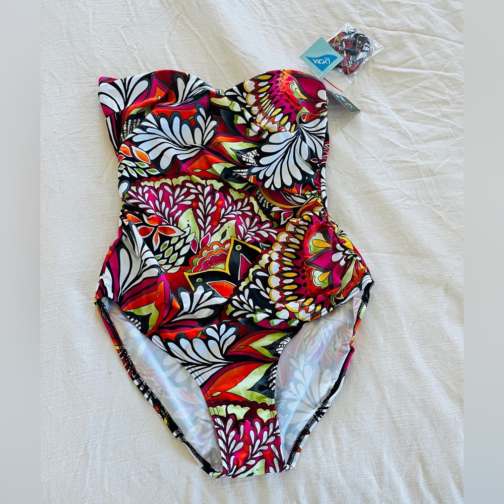 NWT strapless bright floral print one piece swimsuit